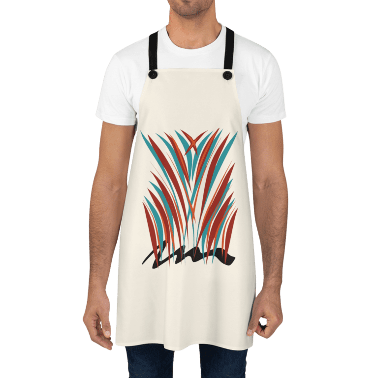 Nature Moderne apron worn by a man.