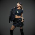 Monkeyhead - Women's Baby Tee